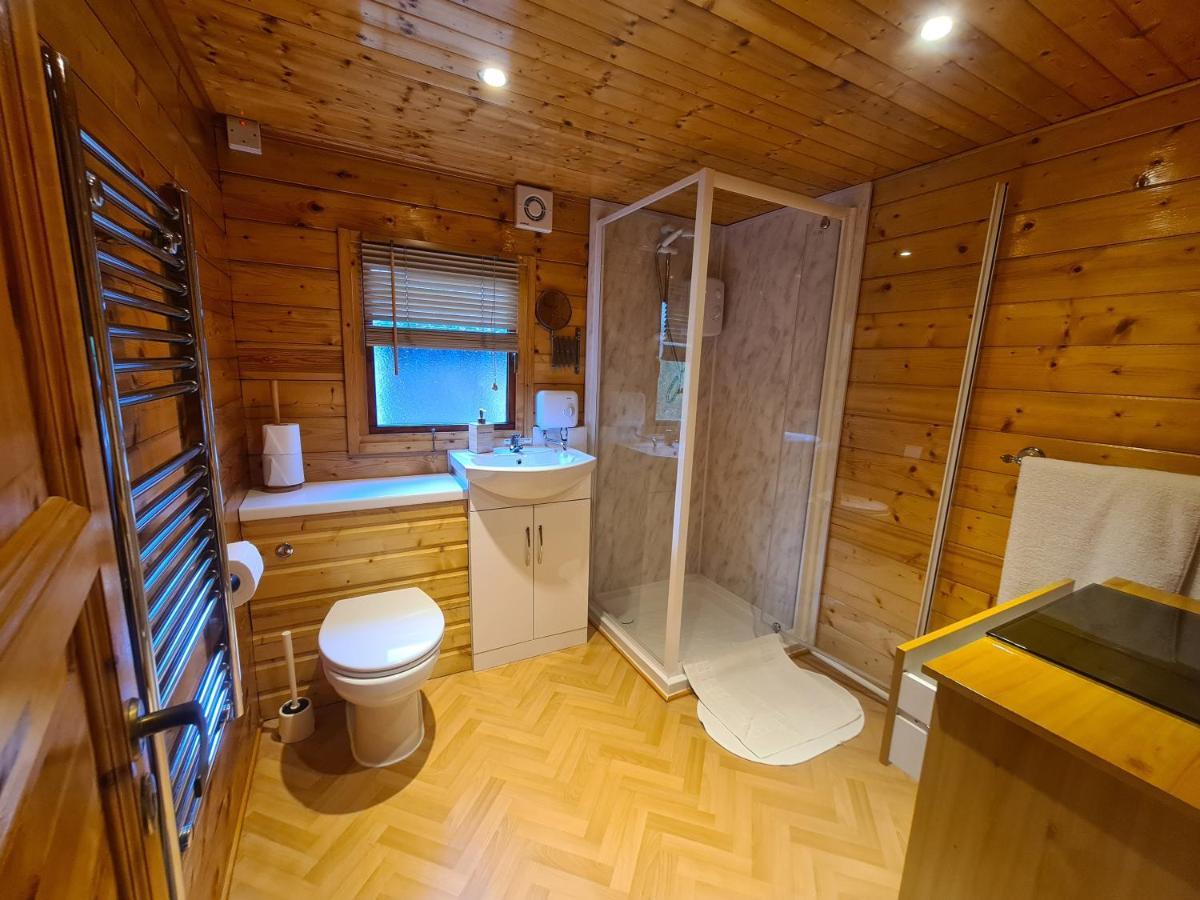 Cypress Log Cabins Accommodation Godshill  Buitenkant foto